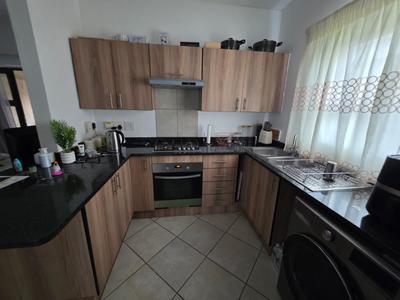 Apartment / Flat For Rent in Goedeburg, Benoni