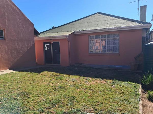 House For Sale in Kensington, Johannesburg