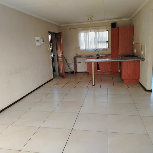 Apartment / Flat For Rent in Benoni, Benoni